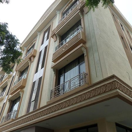 Hotel Sai Heera Residency Shirdi Exterior foto