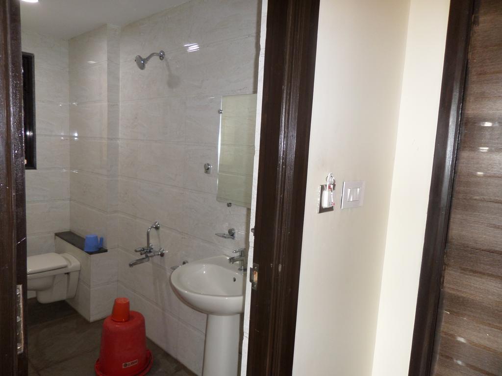 Hotel Sai Heera Residency Shirdi Exterior foto
